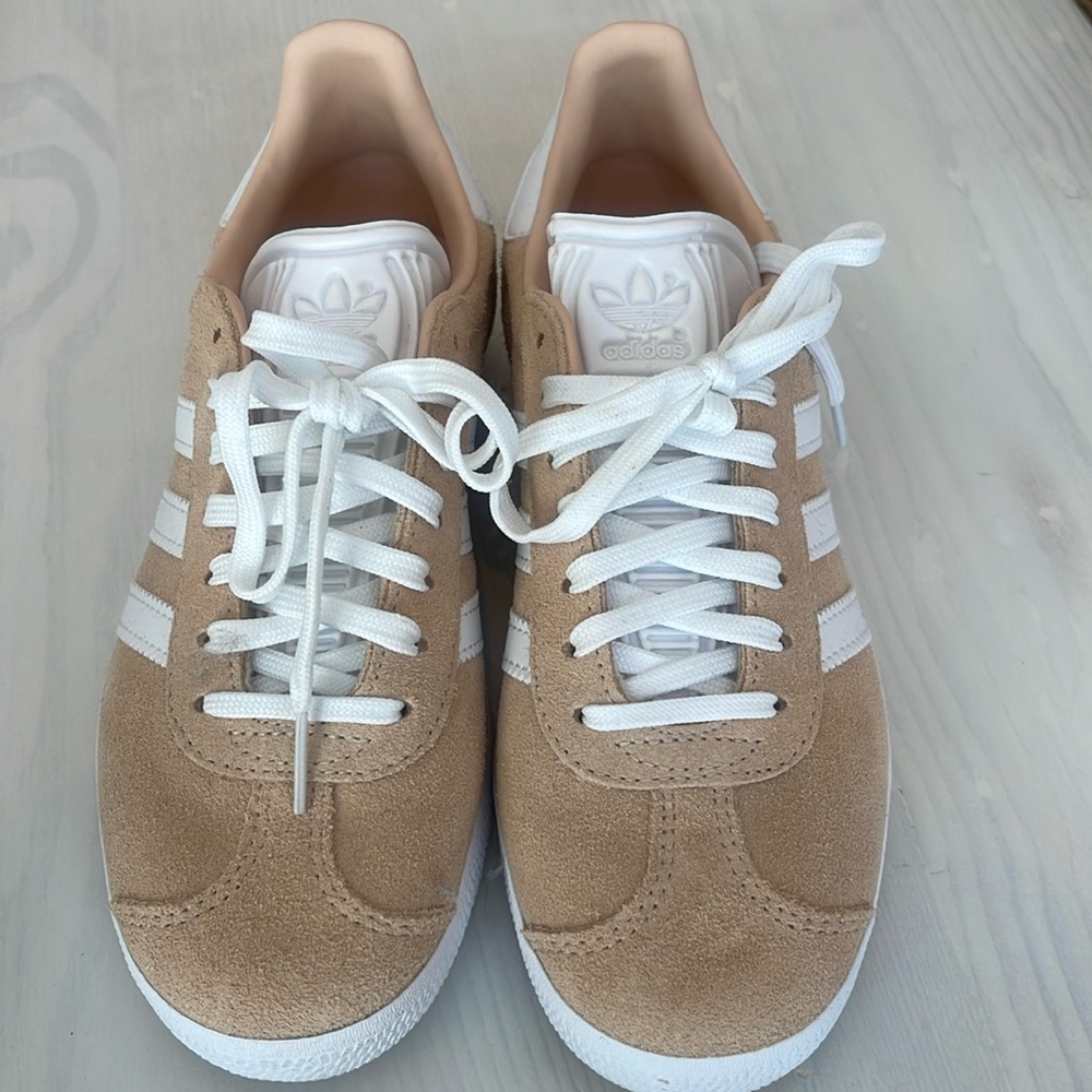 Great pair worn once